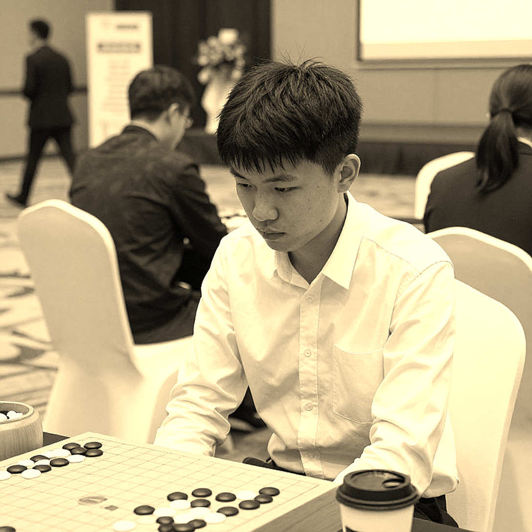 Olympiad cờ vua 2026: Ấn Độ bảo vệ ngai vàng giữa lòng Samarkand, Sindarov chờ 'cuộc chiến định mệnh' với Gukesh
