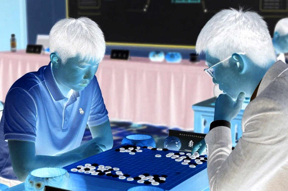 Tai nghe, 'Play Along' và Khu Festival: Khi cờ vua học cách bán vé như một lễ hội