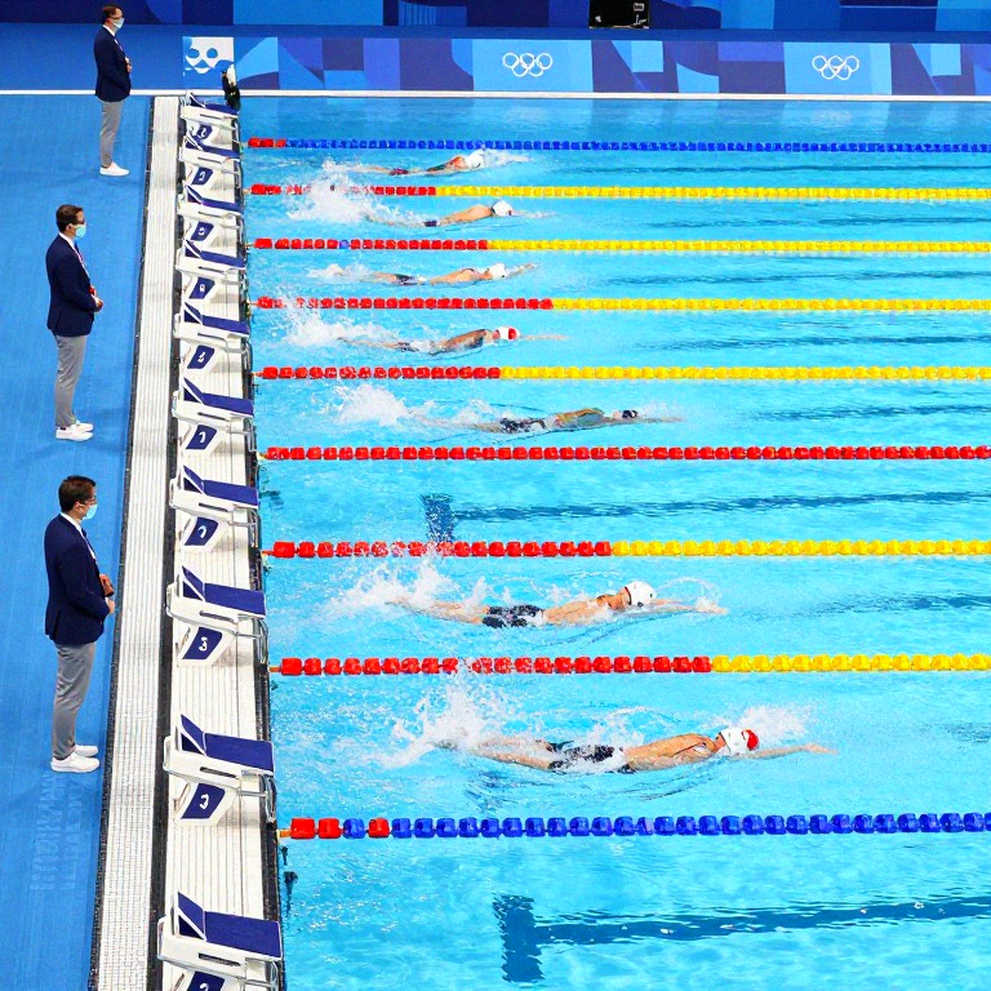 Douglass thắng Walsh ở nội dung 100m tự do tại giải chuẩn bị UVA Pro Elite: Khi phòng thay đồ ở Charlottesville lên tiếng