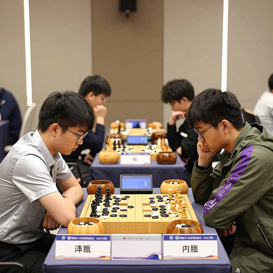 GCL 2026: Nepomniachtchi khiến Carlsen khiếp sợ trước khi thắng Sindarov trên đồng hồ GCL 2026: Nepomniachtchi khiến Carlsen khiếp sợ trước khi thắng Sindarov trên đồng hồ