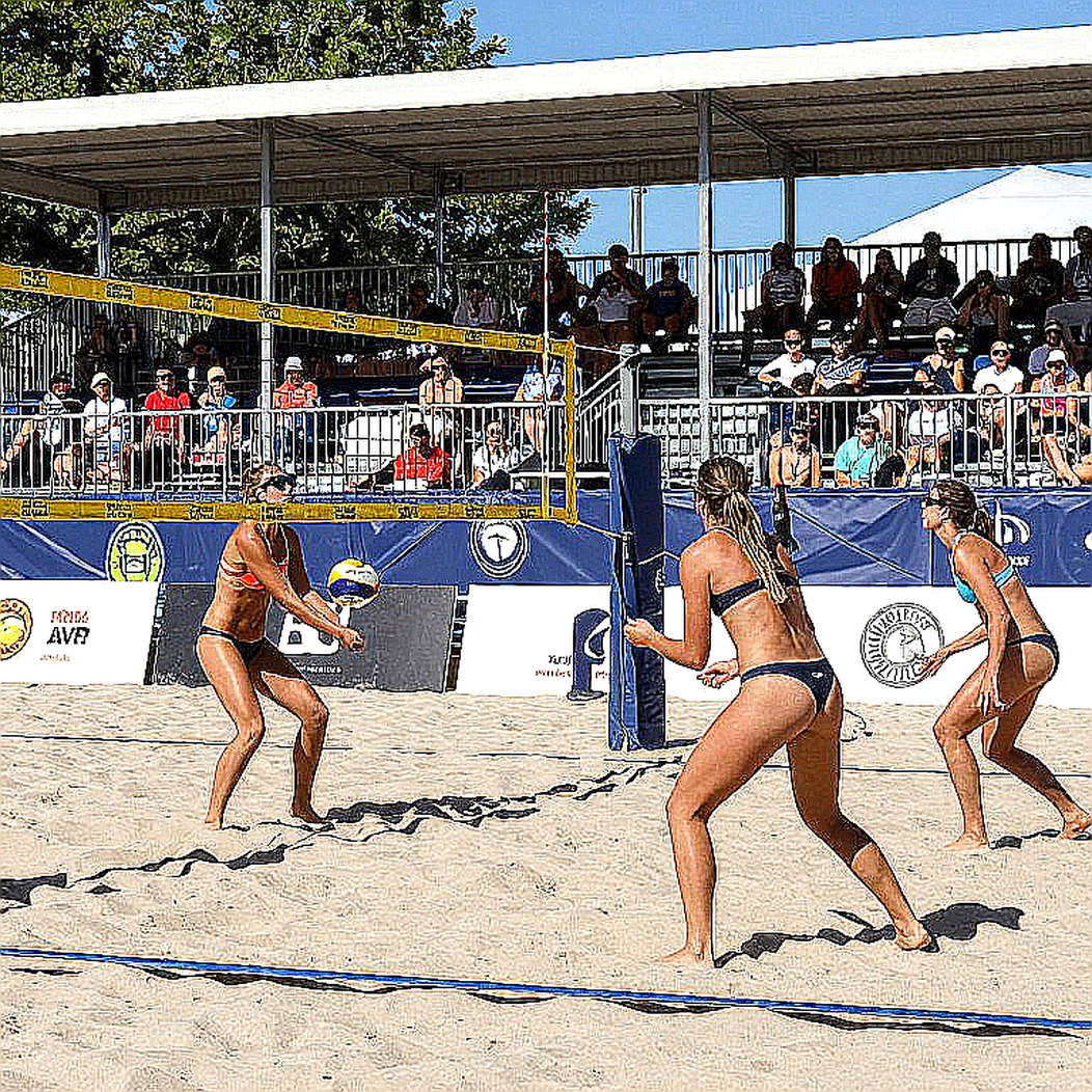 Ba Lan giữ vương miện EuroVolley 2026: 58% hiệu suất, một set 31-29 và khoảng lặng đáng nghi ở set ba Ba Lan giữ vương miện EuroVolley 2026: 58% hiệu suất, một set 31-29 và khoảng lặng đáng nghi ở set ba