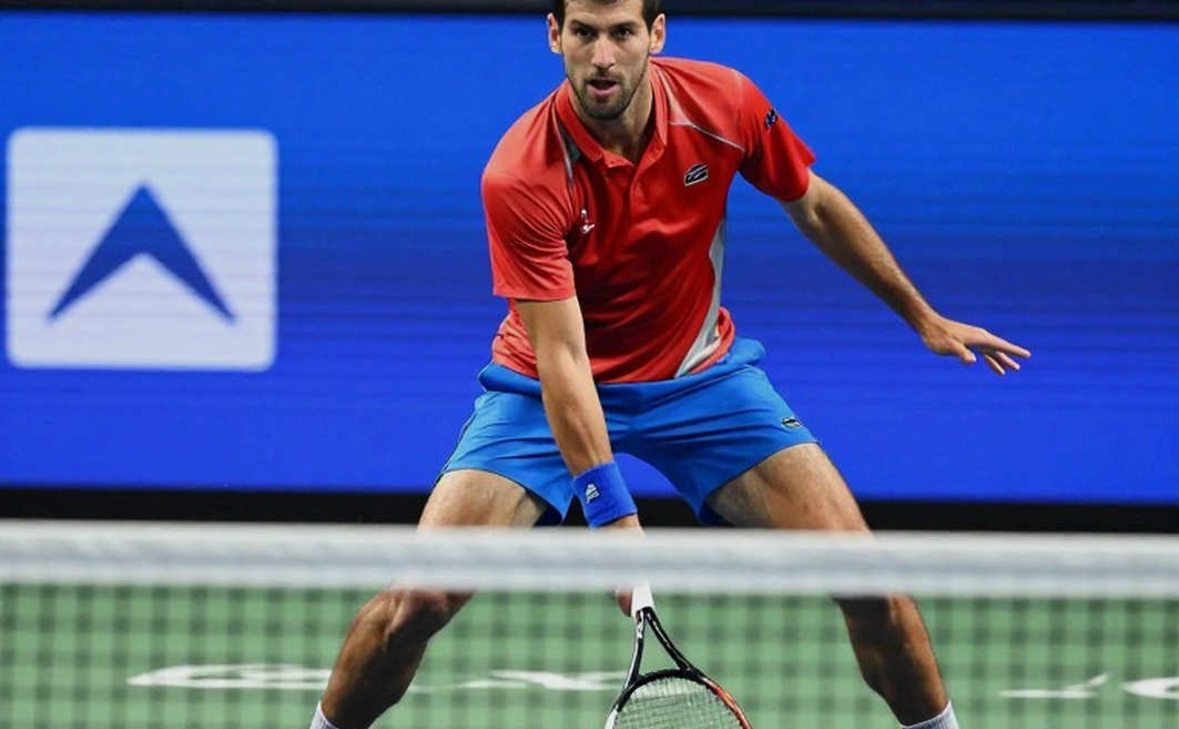 Davidovich Fokina lội ngược dòng trước Jodar để giành ngôi vô địch Shanghai Masters