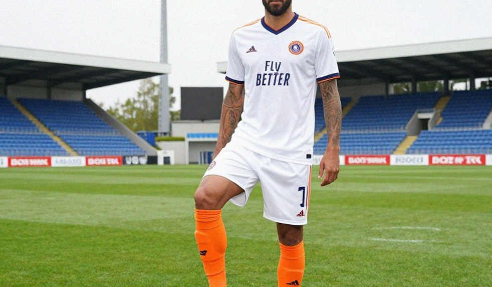 Quang Hai's Journey at Pau FC: When Expectations from Hang Dath Meet Ligue 2 Reality Quang Hai's Journey at Pau FC: When Expectations from Hang Dath Meet Ligue 2 Reality